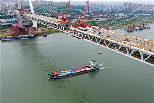 最後7.5米！白居寺長(zhǎng)江大橋将合龍