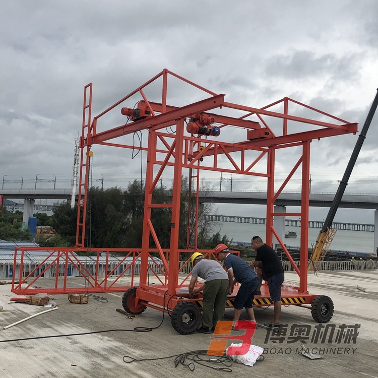 橋梁防(fáng)撞牆護欄模闆安(ān)全施工車