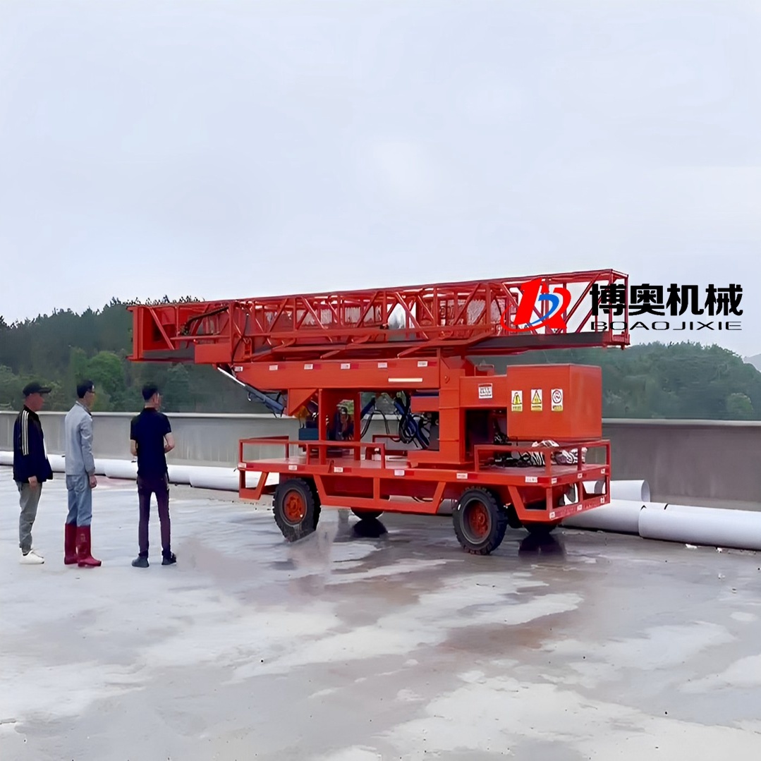 M60可跨越防(fang)抛網的液壓橋(qiao)梁排水管側邊(biān)安裝設備_檢修(xiu)車