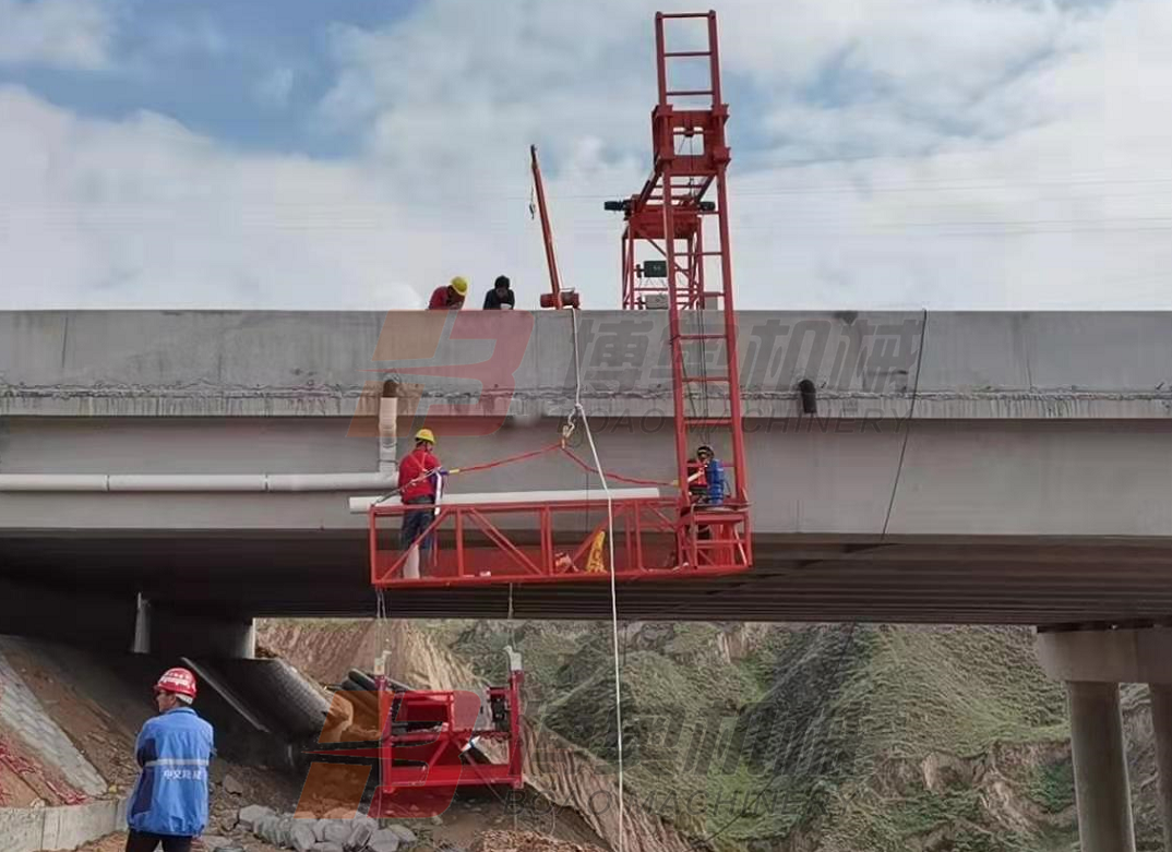 咸阳尔易金属制造集团(4G网站)橋梁(liáng)側面施工平台以(yǐ)最簡單的方式快(kuai)速解決施工難題(ti)！！